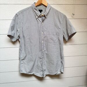 J. Crew Women's Gray/Blue Short Sleeve Cotton Classic Button Down Shirt - Medium